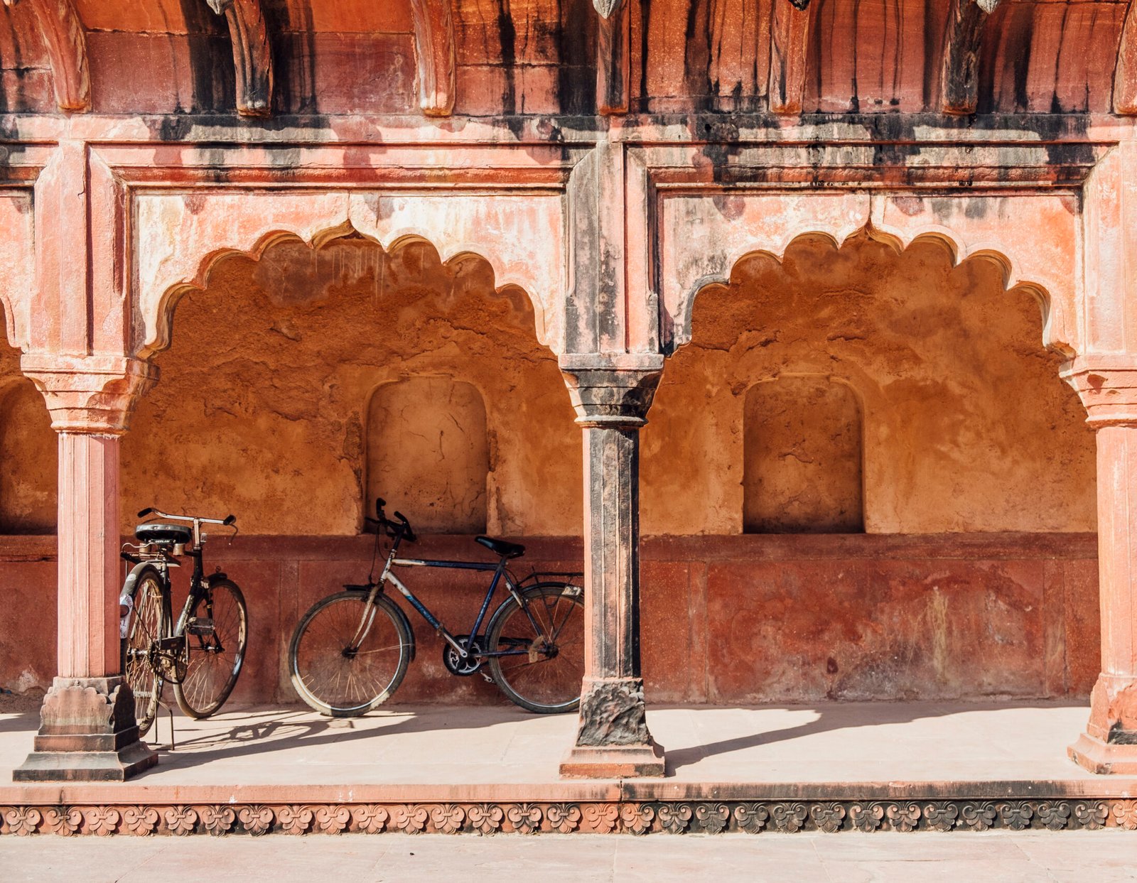 bicycle parking at indian building in Islamic style